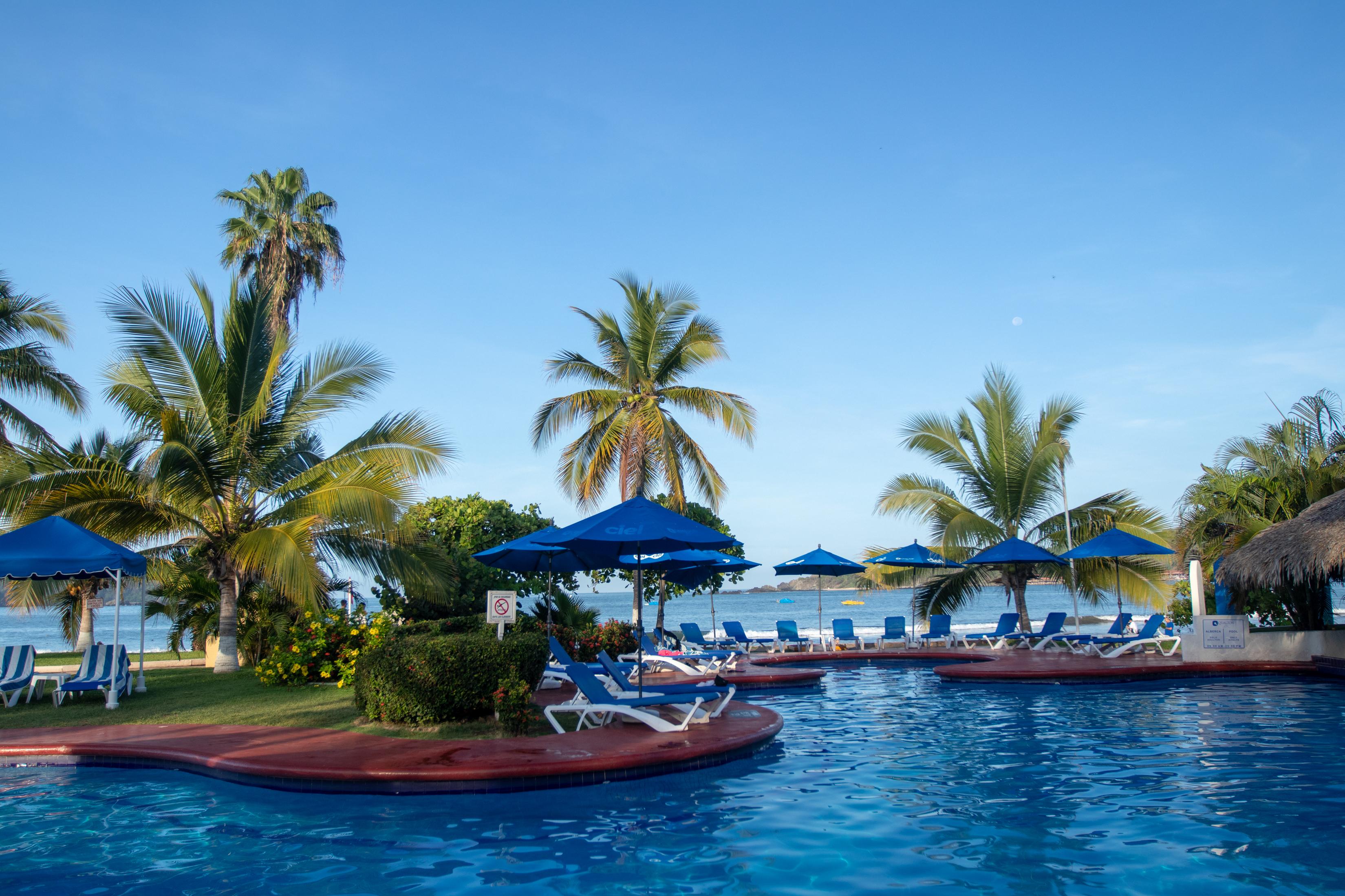 HOTEL QUALTON CLUB IXTAPA ALL INCLUSIVE IXTAPA (GUERRERO) 4* (Mexico) -  from US$ 167 | BOOKED